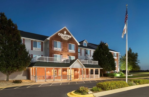 Manteno Hotel | Country Inn & Suites by Radisson, Manteno, IL