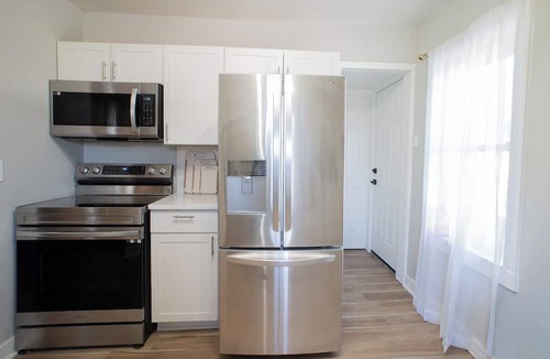Kansas City House | Kansas Escape – Minutes from World Cup Stadium