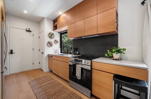 Manhattan Apartment | The Phil · Upscale Condo | Walk to Aggieville