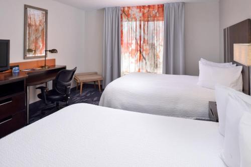 Fairfield Inn 
