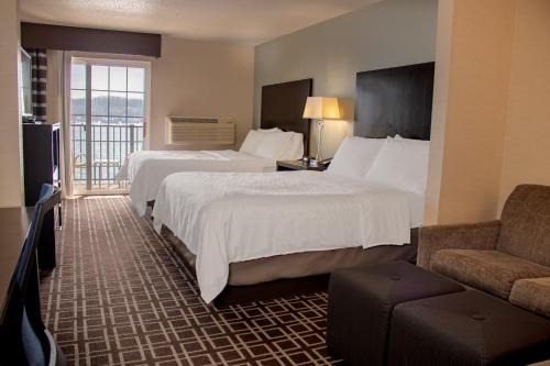 Holiday Inn Express Claire Ihg Hotel 